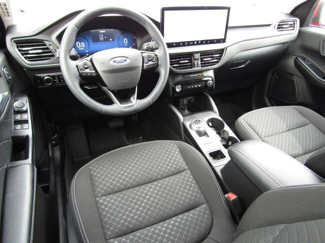 Used 2024 Ford Escape Active w/ Tech Pack #2 AWD/4WD image 2