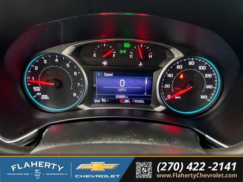 Used 2020 Chevrolet Equinox LT w/ Driver Convenience Package FWD image 28
