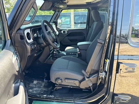 New 2026 Jeep Wrangler Unlimited Sport AWD/4WD image 16