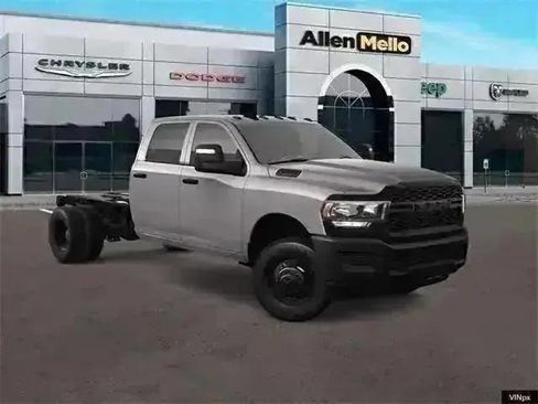 New 2024 RAM 3500 Tradesman image 30
