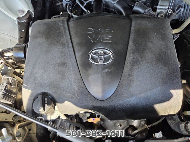 Used 2019 Toyota Highlander Limited Platinum FWD image 27