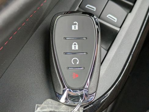 New 2026 Chevrolet Trax RS w/ Driver Confidence Package image 29