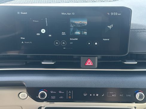 New 2026 Kia Carnival EX FWD image 16