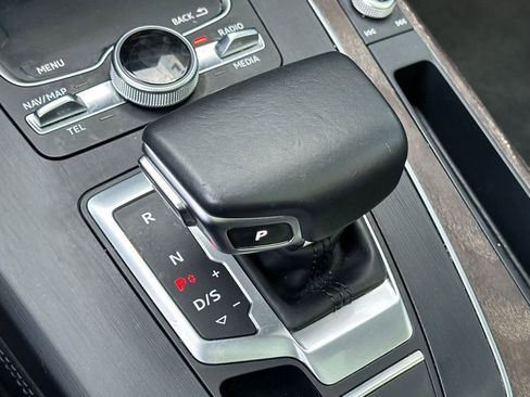 Used 2018 Audi Q5 Prestige image 21