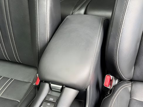 Used 2024 Honda HR-V EX-L image 44