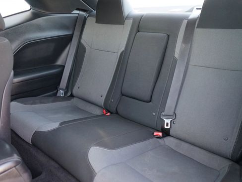 Used 2016 Dodge Challenger R/T w/ Driver Convenience Group image 25