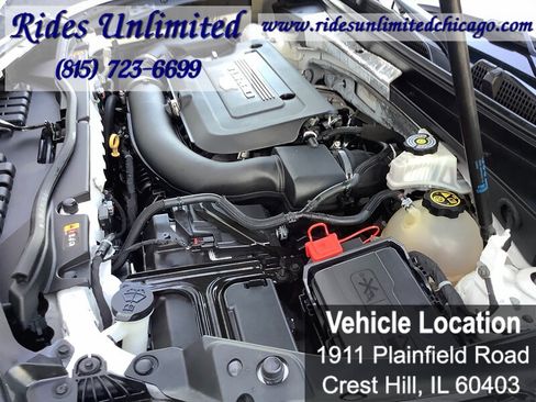 Used 2020 Cadillac XT4 Premium Luxury w/ Driver Awareness Package AWD/4WD image 34