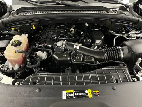 Used 2022 Jeep Grand Cherokee L Overland w/ MOPAR Finishing Package AWD/4WD image 65