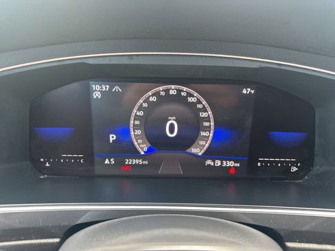 Used 2023 Volkswagen Tiguan SE R-Line AWD/4WD image 26