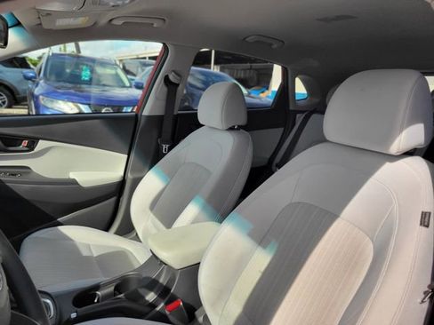 Used 2023 Hyundai Kona SEL AWD/4WD image 19