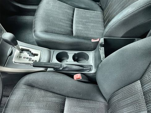 Used 2013 Toyota Corolla S image 15