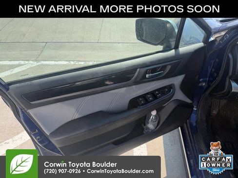Used 2017 Subaru Legacy 2.5i Sport AWD/4WD image 9