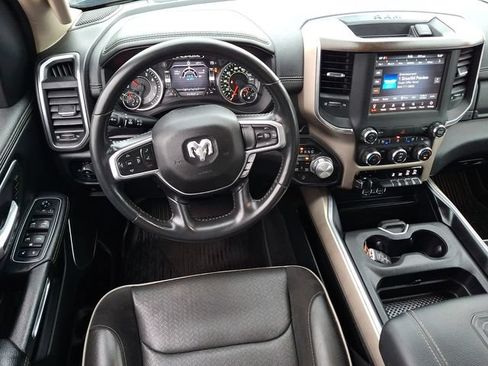 Used 2021 RAM 1500 Laramie AWD/4WD image 10