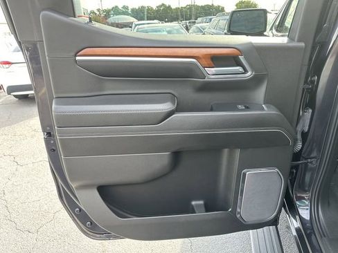 Used 2022 GMC Sierra 1500 Denali w/ Denali Reserve Package image 7