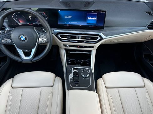 Used 2023 BMW 330i Sedan w/ Convenience Package RWD image 12