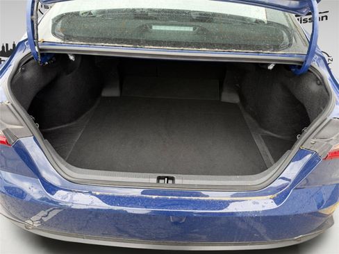 Used 2025 Toyota Camry SE FWD image 22