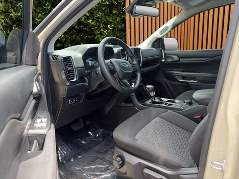 Used 2025 Ford Ranger XLT w/ FX4 Off-Road Package AWD/4WD image 32