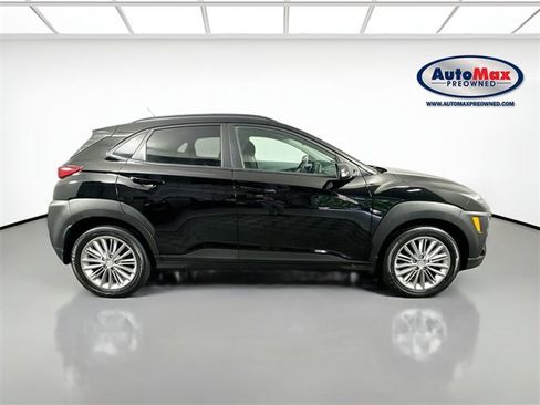 Used 2021 Hyundai Kona SEL w/ Cargo Package image 9