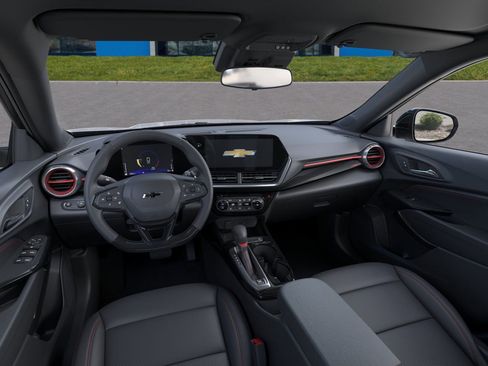 New 2026 Chevrolet Trax RS w/ Driver Confidence Package FWD image 4