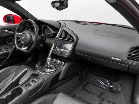 Used 2011 Audi R8 V10 AWD/4WD image 45