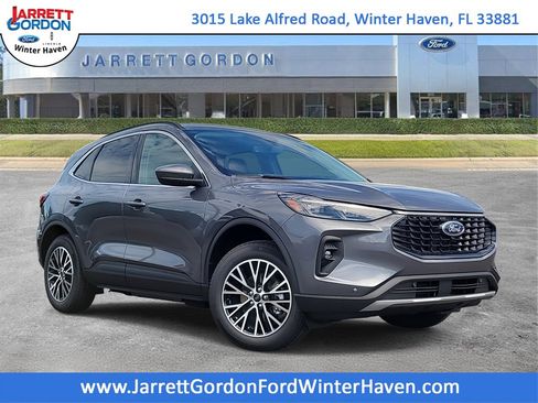 New 2025 Ford Escape SE w/ PHEV Premium Package image 1