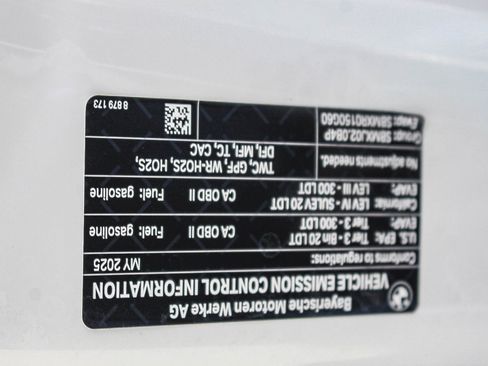 Used 2025 BMW X3 xDrive30i w/ Premium Package image 28