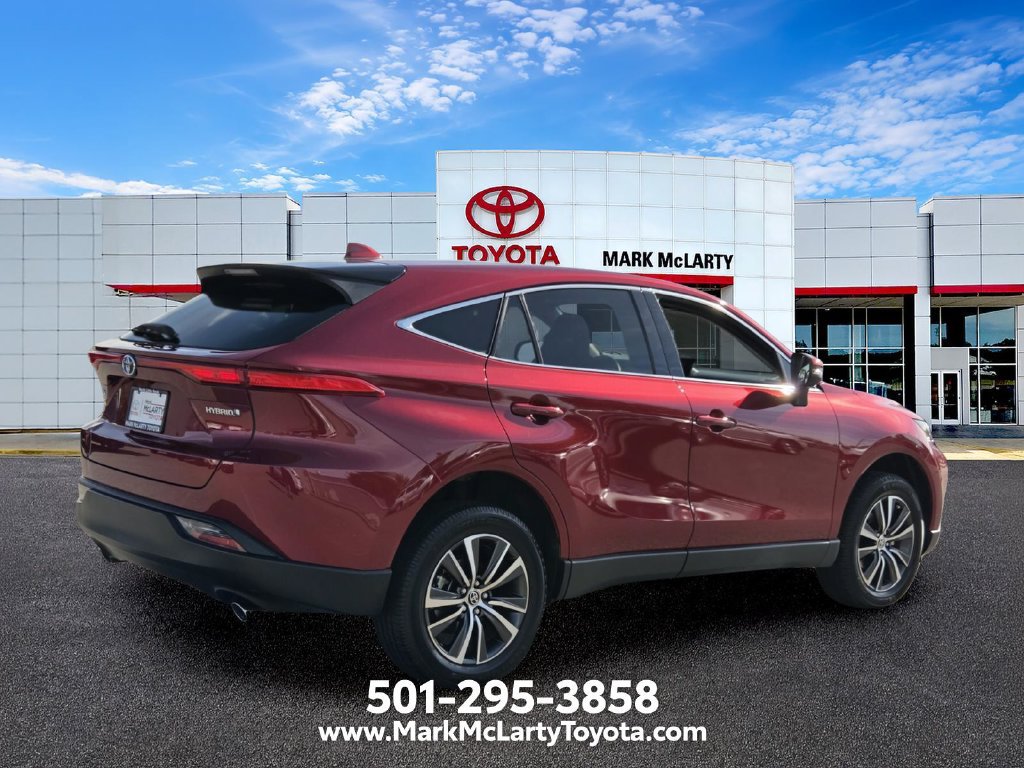 Used 2022 Toyota Venza LE AWD/4WD image 5
