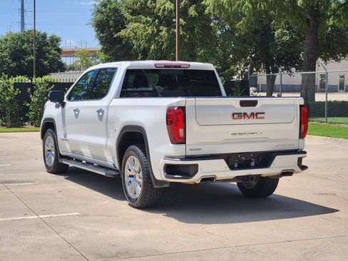 Used 2019 GMC Sierra 1500 Denali w/ Technology Package AWD/4WD image 7