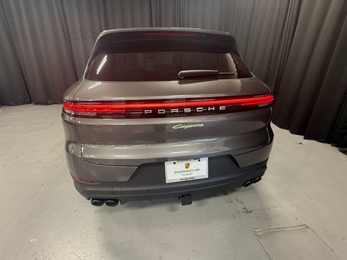 New 2026 Porsche Cayenne E-Hybrid image 7