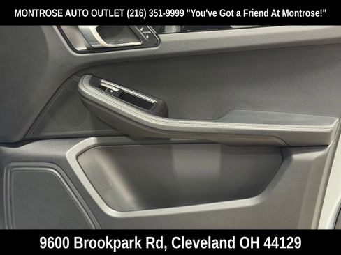 Used 2017 Porsche Macan image 50