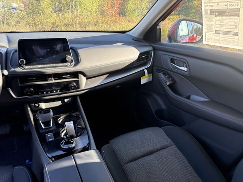 New 2026 Nissan Rogue SV image 19