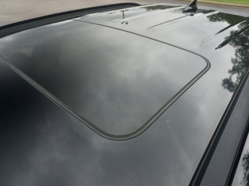 Used 2022 Hyundai Santa Cruz Limited image 15