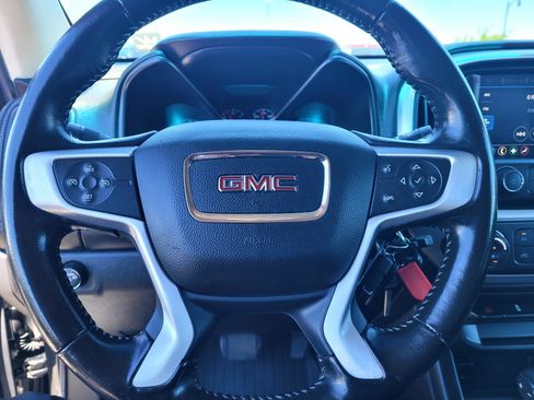 Used 2020 GMC Canyon SLE w/ Elevation Edition RWD image 33