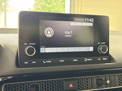 Used 2024 Honda Civic Sport image 19