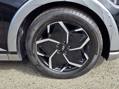 Used 2024 Hyundai Ioniq 5 Limited image 9