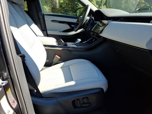 New 2026 Land Rover Range Rover Evoque S image 3