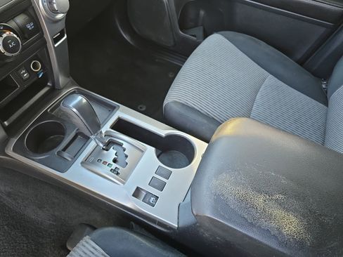 Used 2015 Toyota 4Runner SR5 image 22