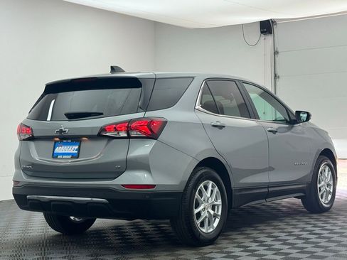 Used 2024 Chevrolet Equinox LT w/ LPO, Floor Liner Package FWD image 7