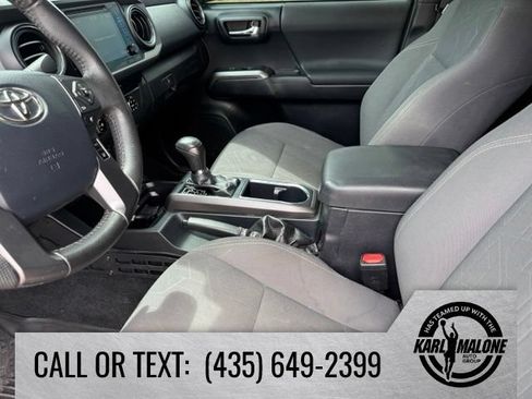 Used 2019 Toyota Tacoma TRD Sport w/ Technology Package RWD image 23
