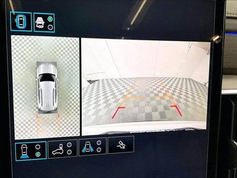 Used 2025 GMC Acadia Denali w/ Super Cruise Package image 28