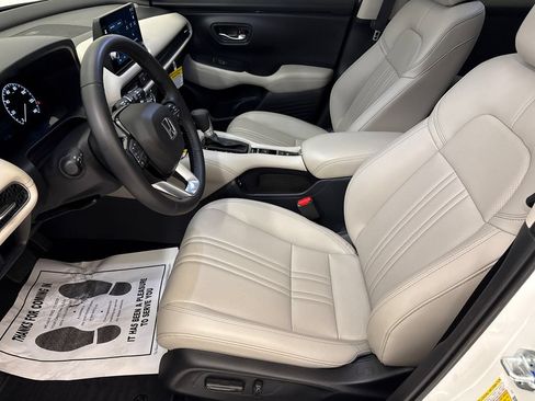 Used 2026 Honda HR-V EX-L image 18