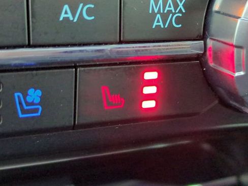 Used 2023 Ford F150 Lariat w/ Equipment Group 502A High image 25