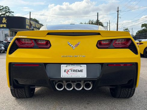 Used 2015 Chevrolet Corvette Stingray Coupe w/ 2LT Preferred Equipment Group RWD image 5