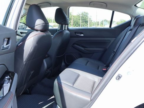 New 2025 Nissan Altima 2.5 SR image 8