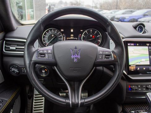 Used 2022 Maserati Ghibli Modena Q4 image 14