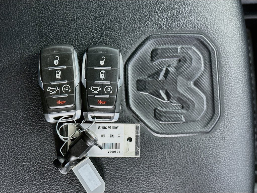 Used 2022 RAM 1500 Laramie AWD/4WD image 34