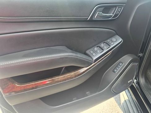 Used 2017 Chevrolet Tahoe LT RWD image 23