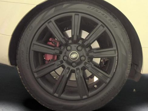 Used 2019 Land Rover Range Rover Sport HSE Dynamic image 9