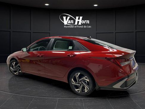New 2026 Hyundai Elantra Limited image 3
