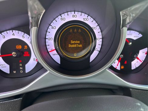 Used 2011 Cadillac SRX 2WD image 11